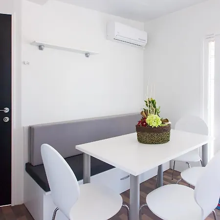 منتزه العطل Adria Mobile Homes In Kastanija