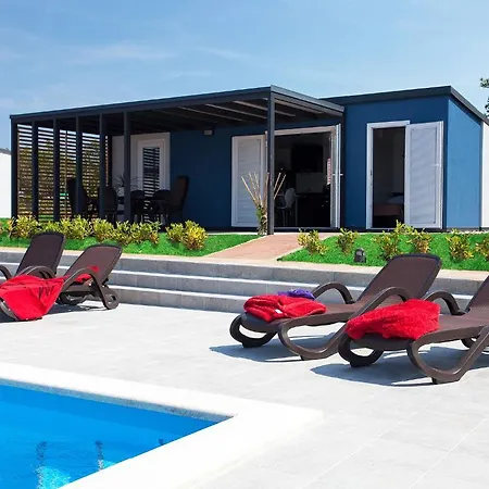 Adria Mobile Homes In Kastanija منتزه العطل 4*