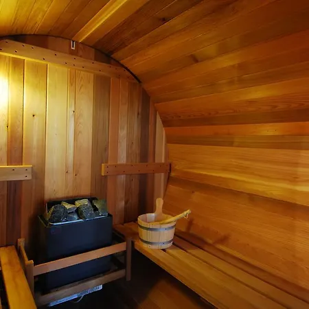 Adria Mobile Homes In Kastanija 홀리데이파크 4*