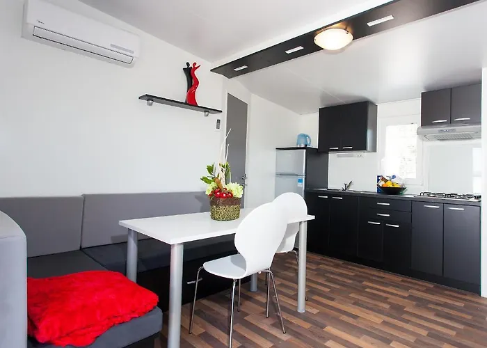 Feriepark Adria Mobile Homes In Kastanija
