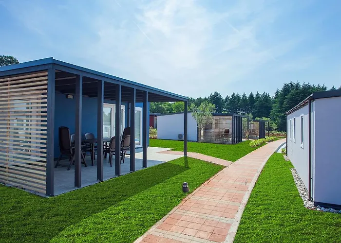 Feriepark Adria Mobile Homes In Kastanija Novigrad Istria