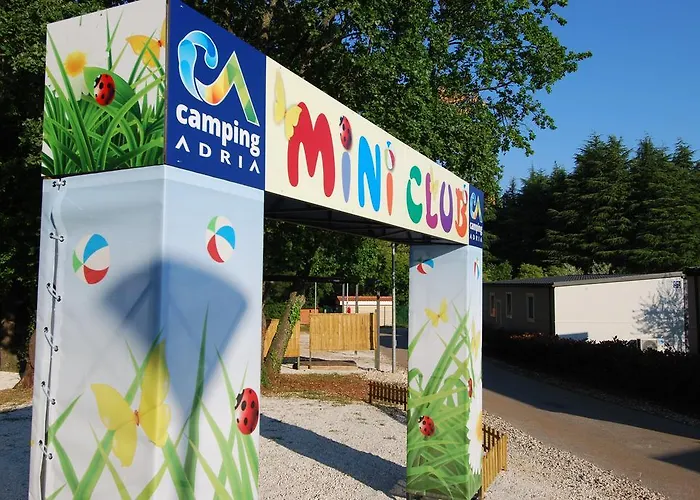 Feriepark Adria Mobile Homes In Kastanija Novigrad Istria
