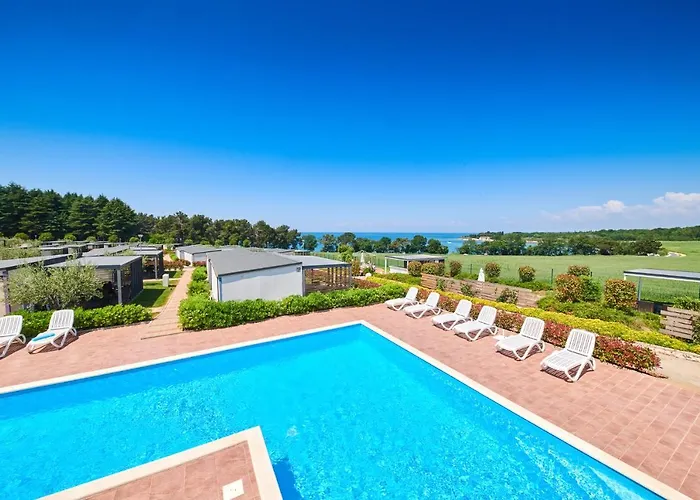 Feriepark Adria Mobile Homes In Kastanija Novigrad Istria
